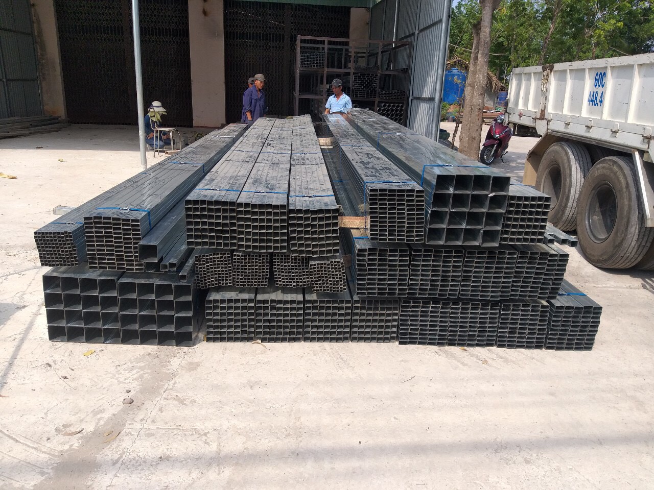 báo giá thép hộp, quy cách thép hộp hoa sen, báo giá thép hộp hòa phát, Báo giá thép hộp mạ kẽm 2021, nhà máy tôn quận 9, 