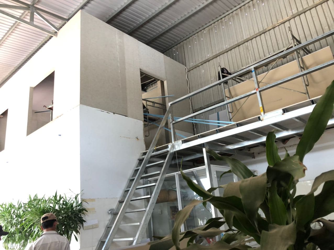 Tấm xi măng cemboard làm vách, tấm xi măng nhẹ làm vách, tấm cemboard giá làm trần, tấm xi măng nhẹ làm trần, tấm cemboard giá rẻ, mua tấm cemboard giá rẻ, bảng giá tấm xi măng 
