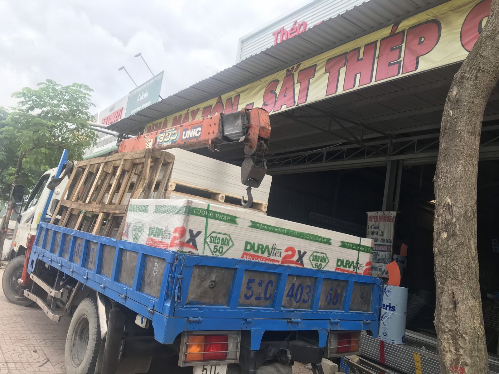 tấm xi măng cemboard, tấm cemboard giá rẻ, bảng giá tấm xi măng, tìm mua tấm xi măng tại thành phố Hồ Chí Minh, mua tấm xi măng cemboard giá rẻ